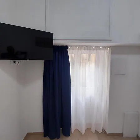 Francese La Spezia